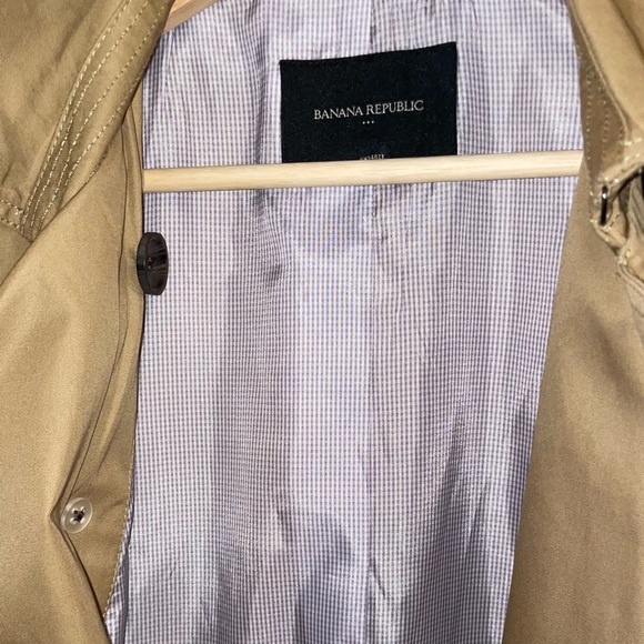 Banana Republic Trench Coat - Picture 9 of 9